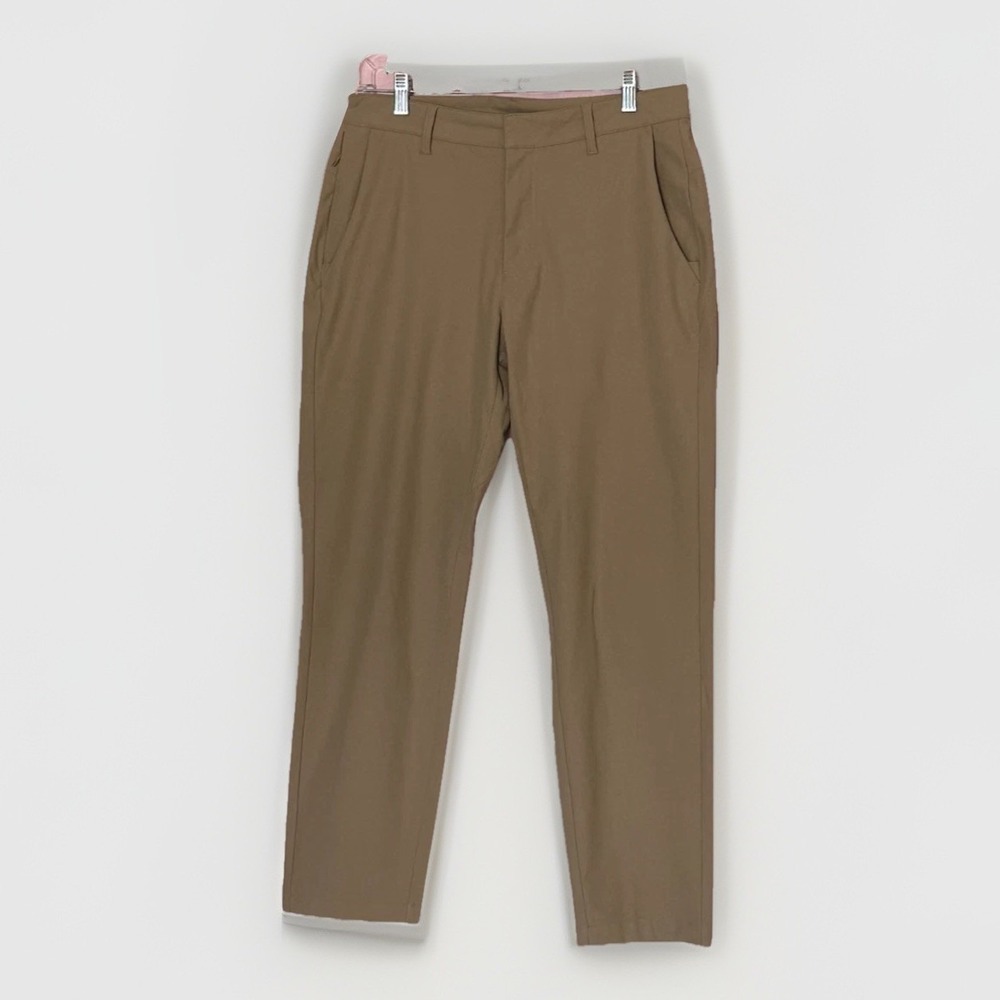 Fabletics Tan Khaki Performance Pants Mens 31x30 Stretch Golf Travel Dress Chino